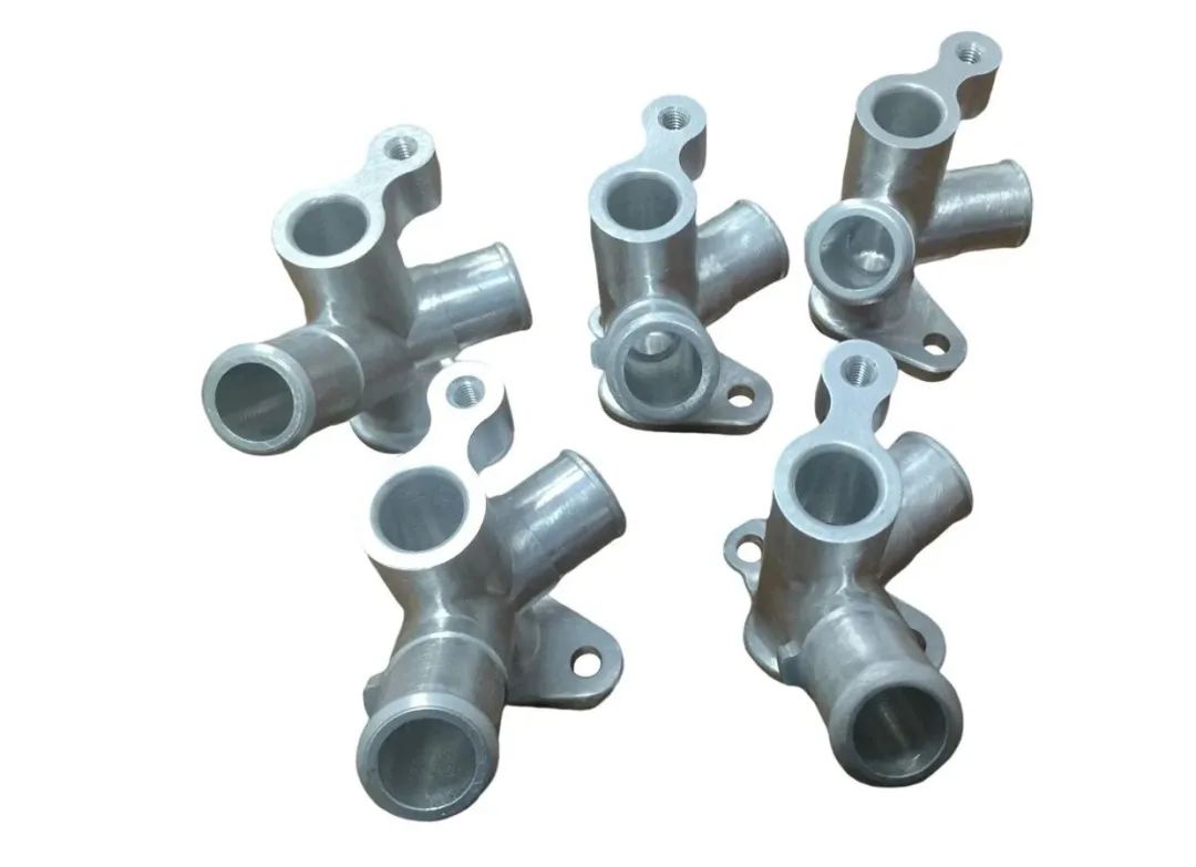 車銑復合聯(lián)動CNC機加工(圖2) 車銑復合聯(lián)動CNC機加工(圖2)