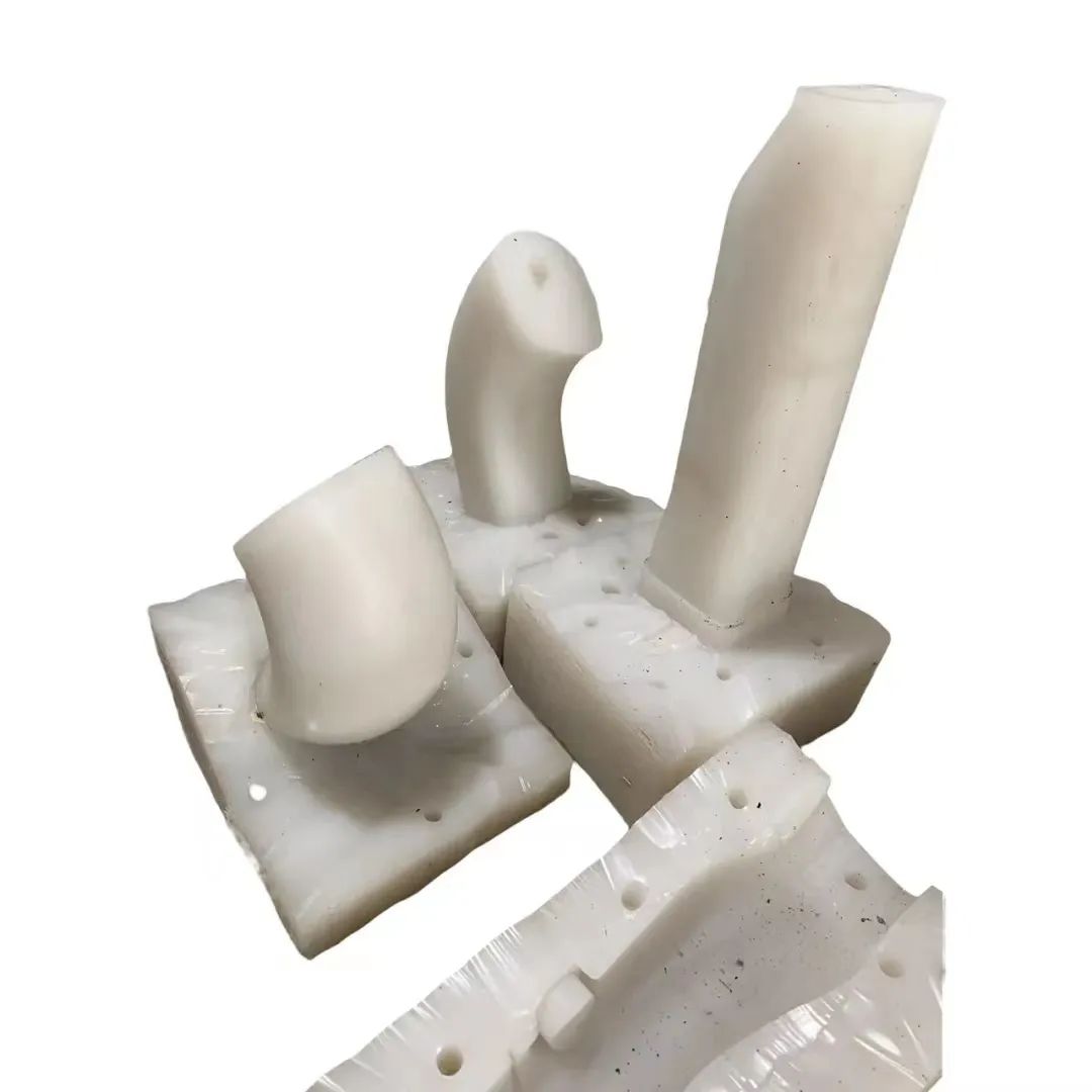 硅膠復模工藝(圖2) 硅膠復模工藝(圖2)