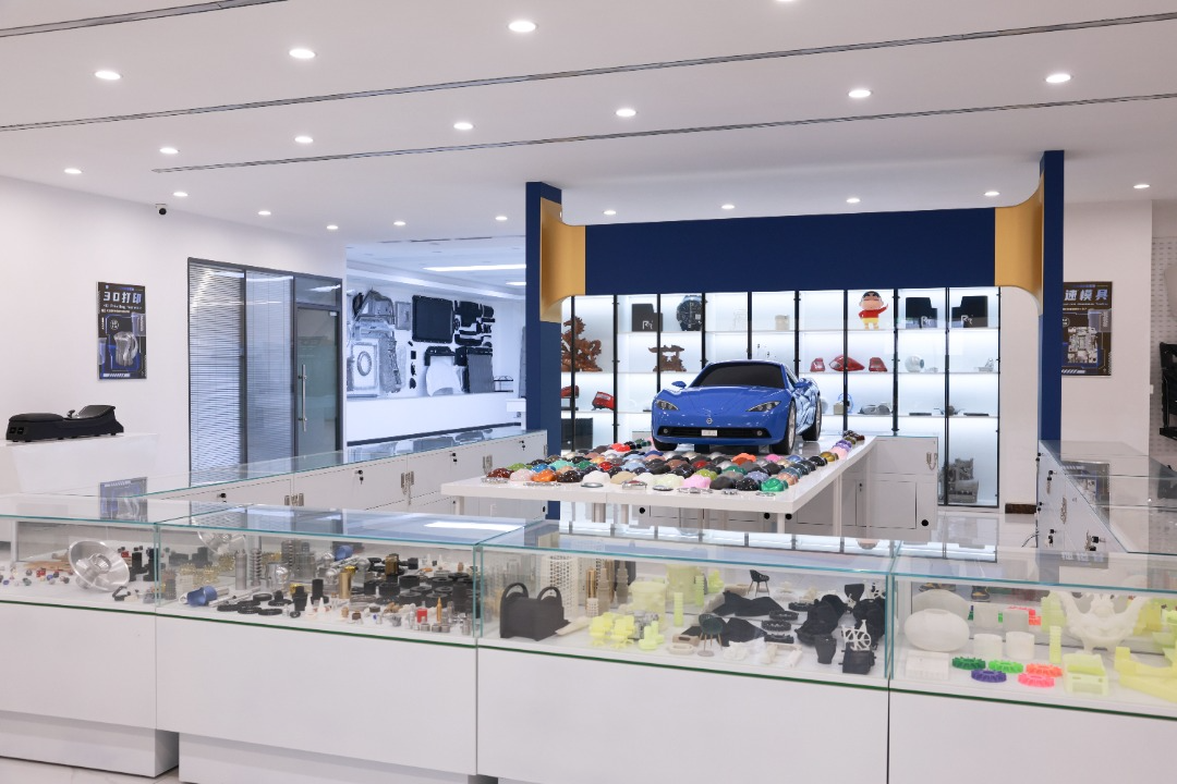 人形機(jī)器人CNC加工(圖2)