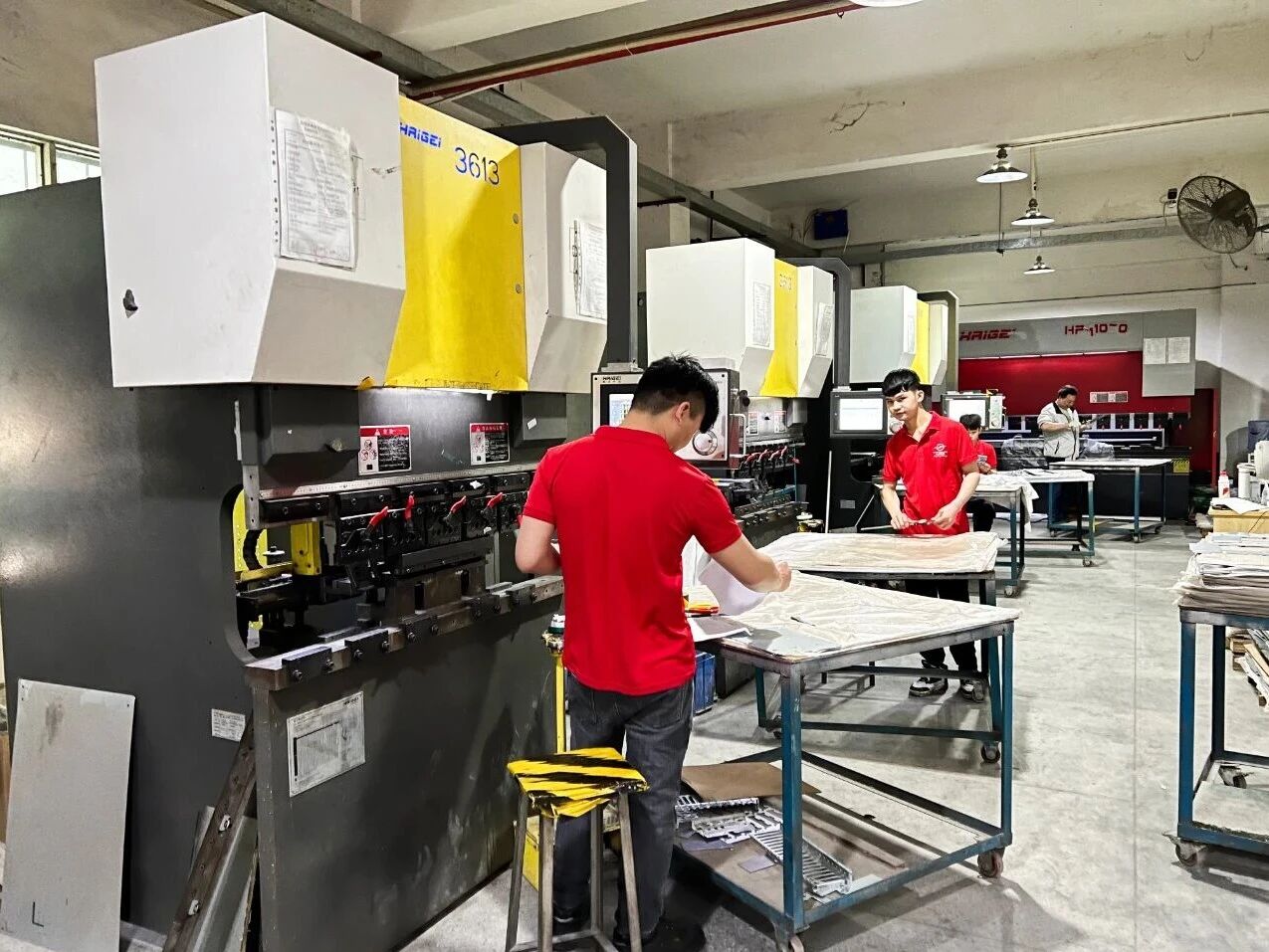 汽車鈑金沖壓線自動(dòng)化升級(jí)(圖2)