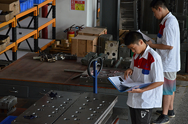 汽車模型、1:1展車(圖1)